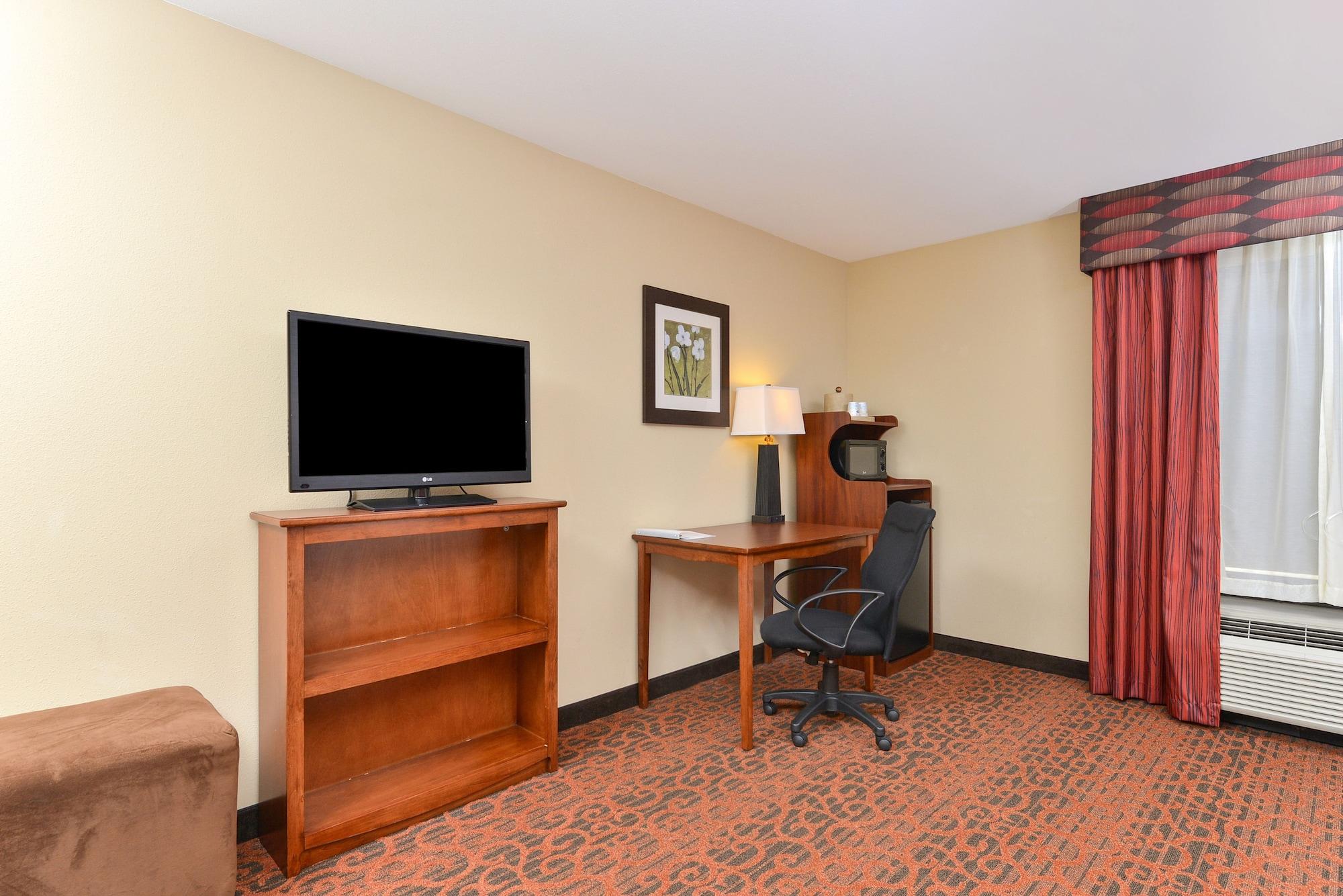 Hampton Inn Muscatine Exterior photo