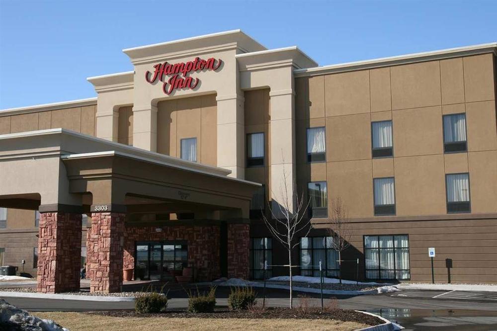 Hampton Inn Muscatine Exterior photo