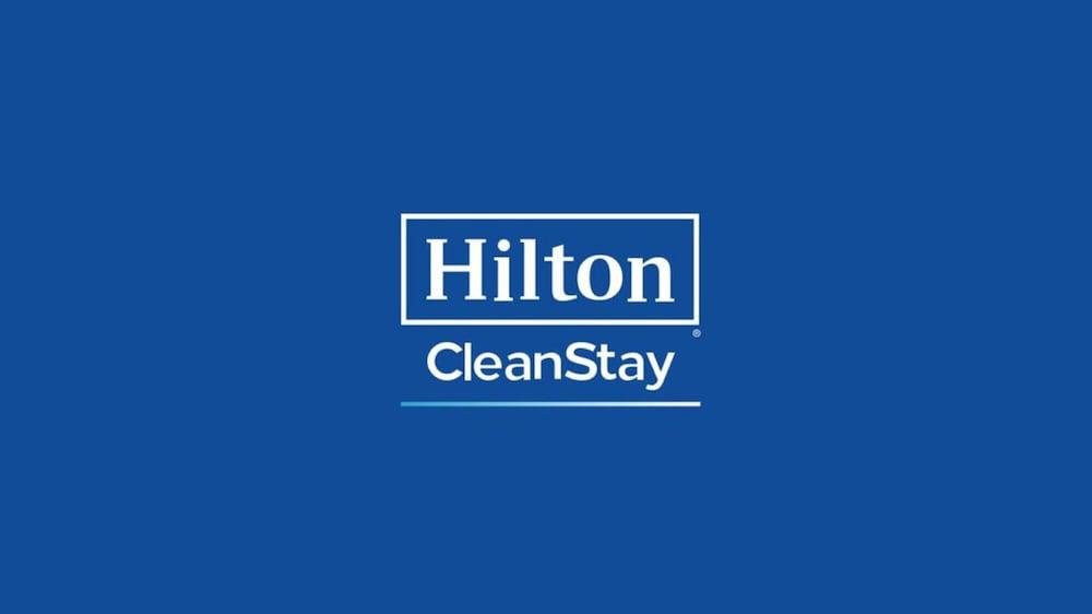 Hampton Inn Muscatine Exterior photo