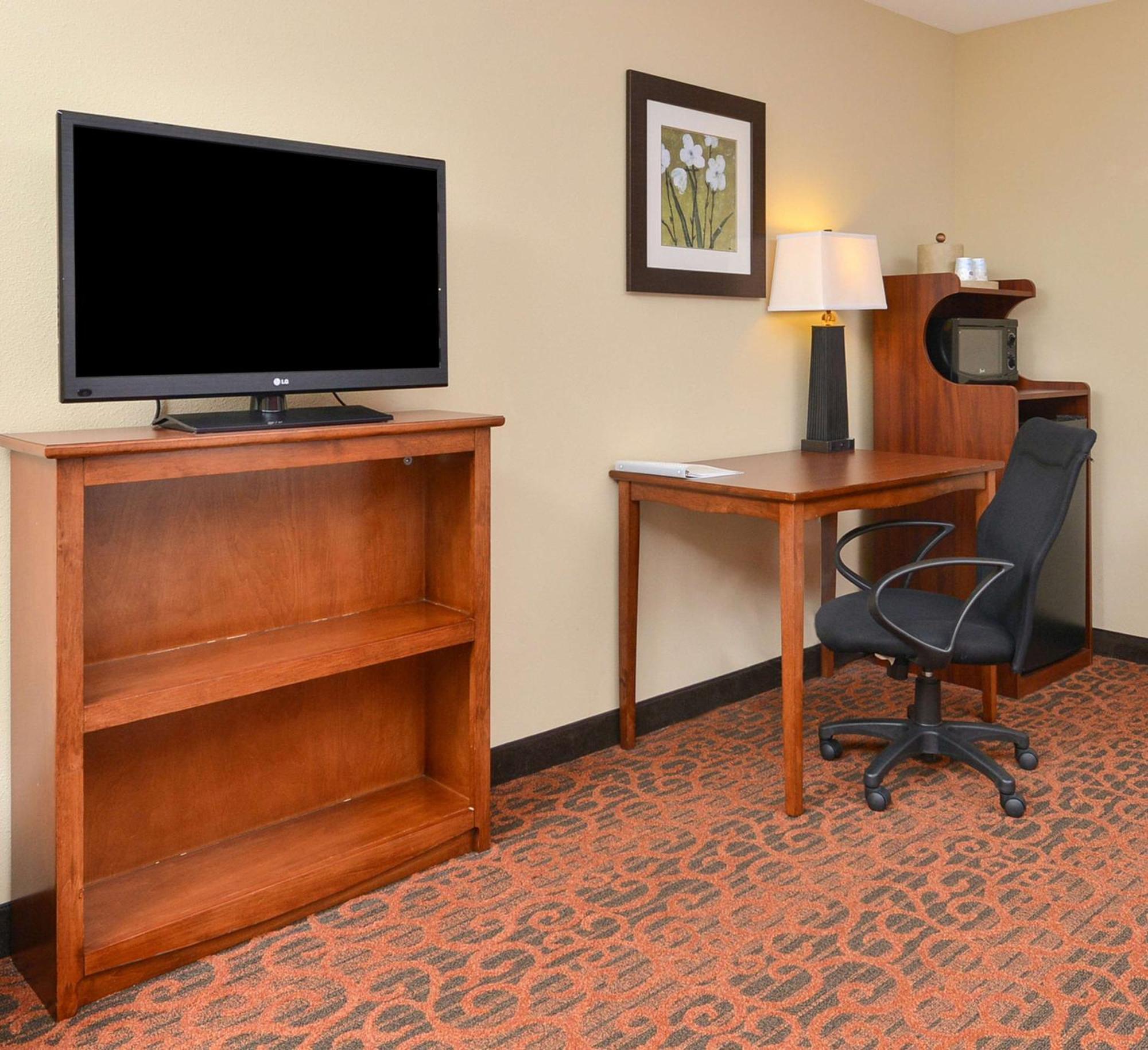 Hampton Inn Muscatine Exterior photo